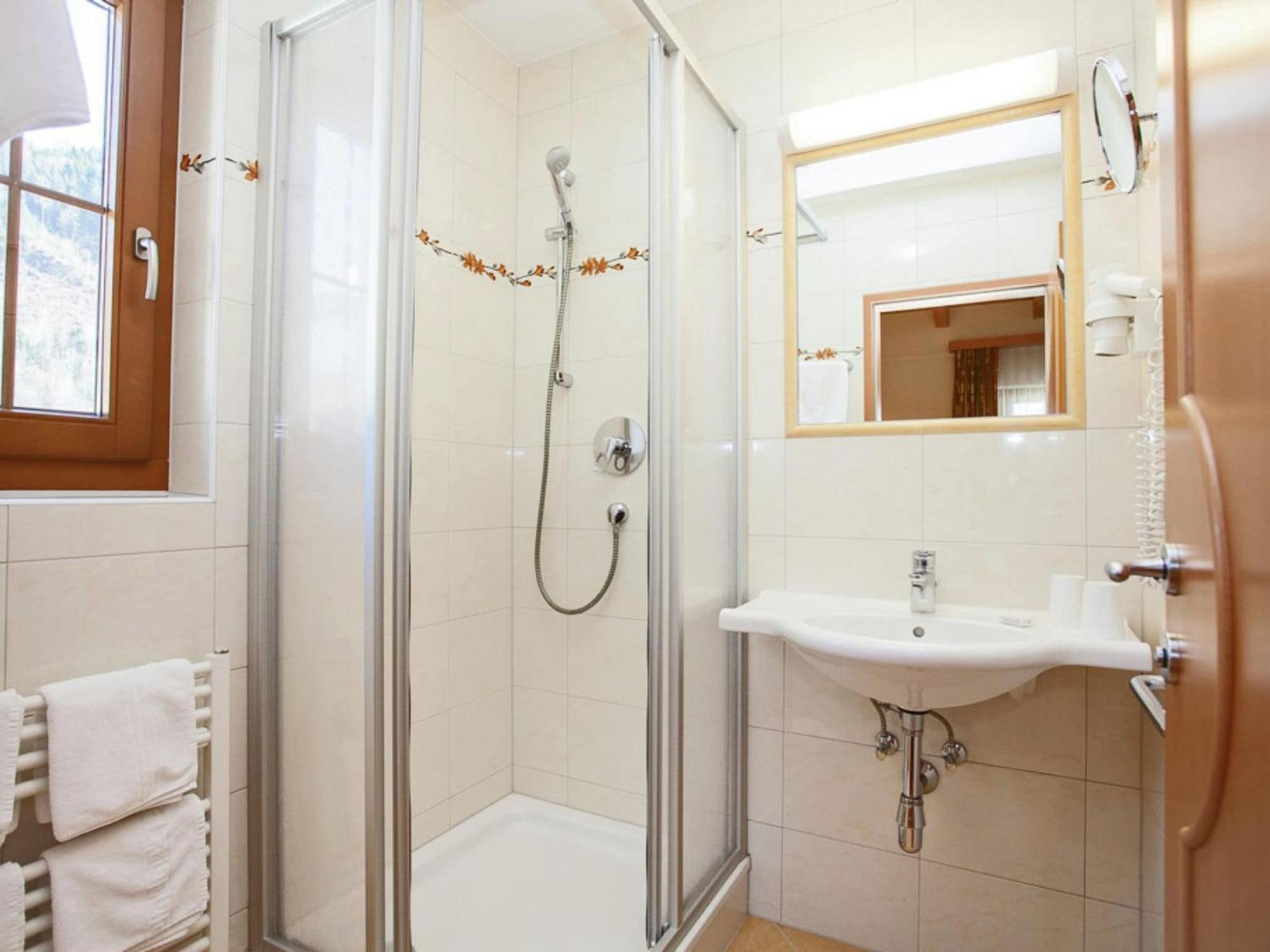 Luxurious Apartment In Kaltenbach With Sauna Штумм Екстер'єр фото