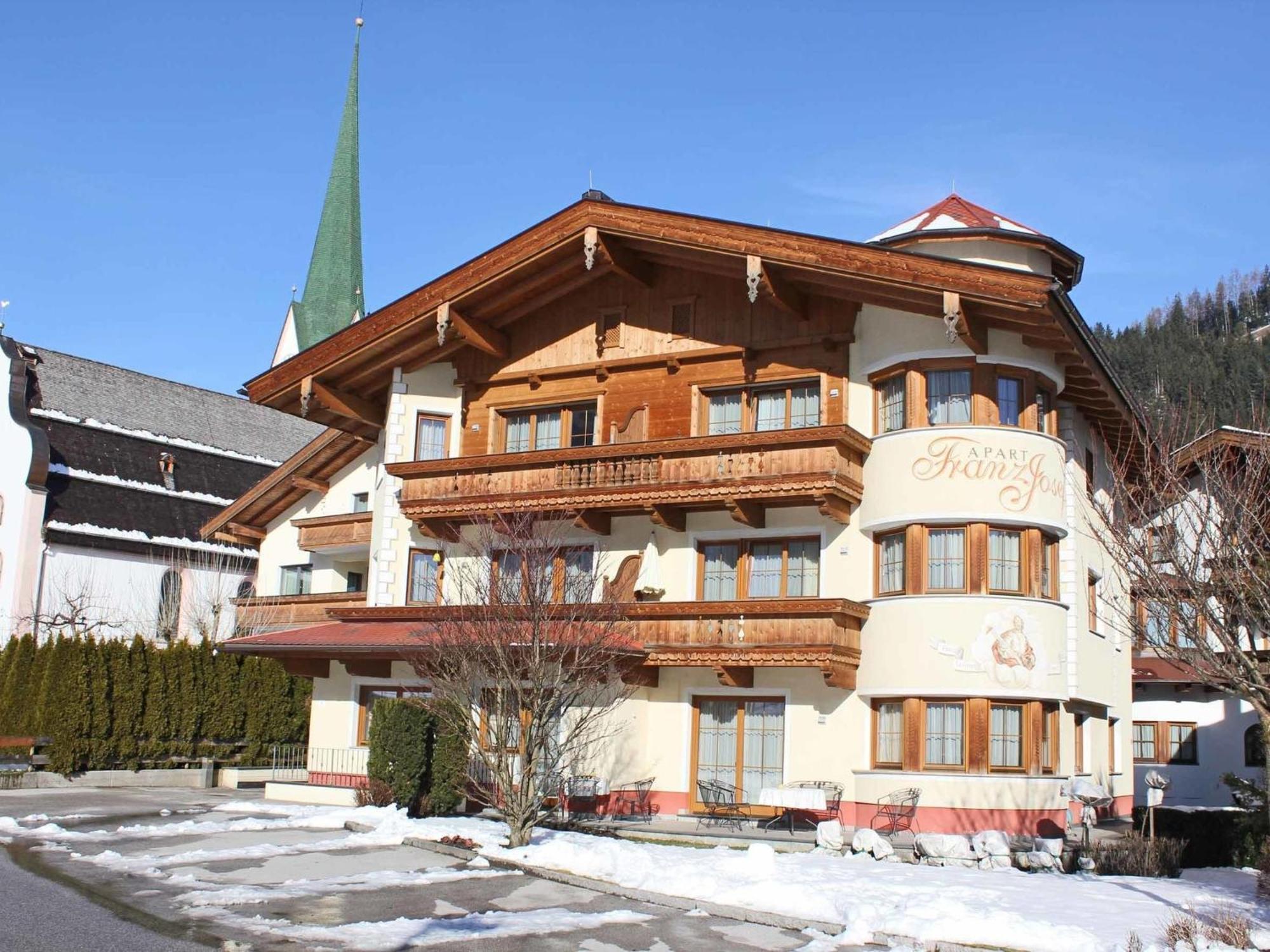 Luxurious Apartment In Kaltenbach With Sauna Штумм Екстер'єр фото