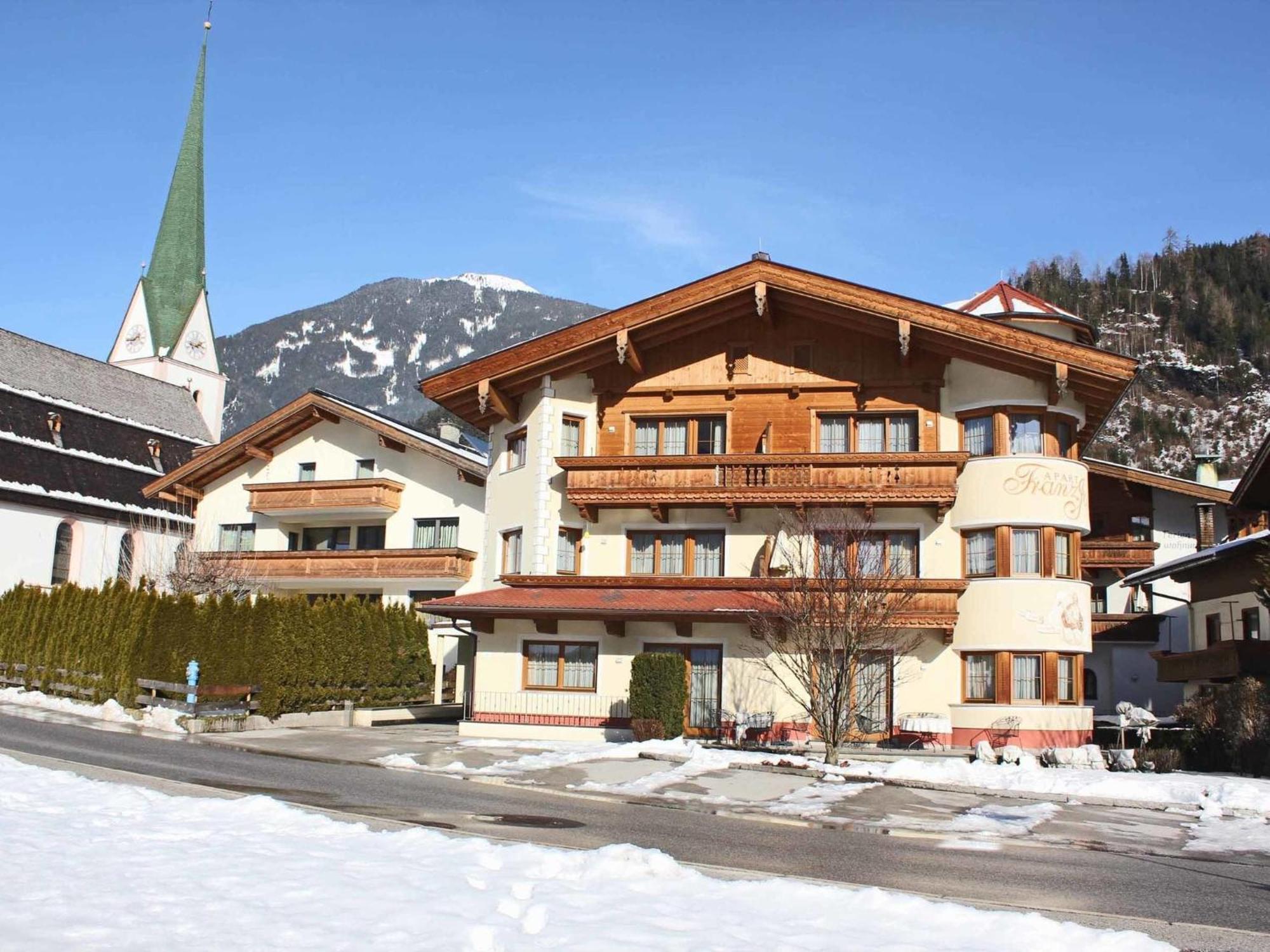 Luxurious Apartment In Kaltenbach With Sauna Штумм Екстер'єр фото